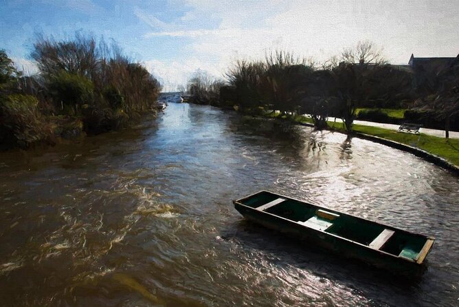 1:1 Private Paddleboarding Tour For Beginners on The River Avon - Key points at a glance
