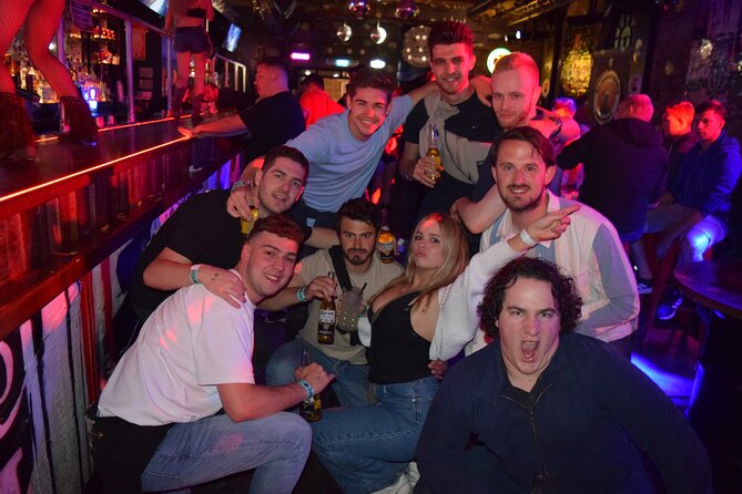 1 Big Night Out Weekday Pub Crawl - Photos and the social side of a large group