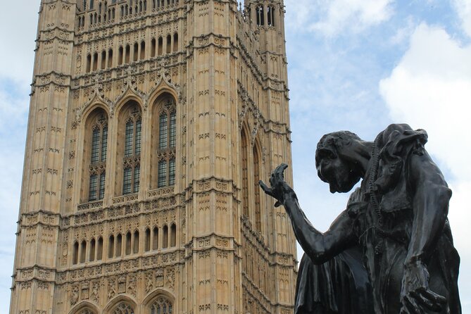 1 Hour Guided AI Walking Tour from Big Ben London in Any Language - The Jewel Tower is the route’s medieval surprise