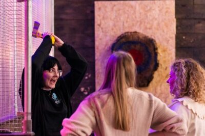 1 hour Private Axe Throwing Experience in Eastbourne