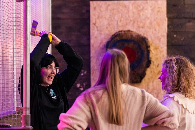 1 hour Private Axe Throwing Experience in Eastbourne - Getting started at Boom Battle Bar Eastbourne