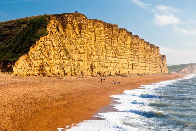 2 DAY TOUR | Jurassic Coast, Glastonbury, Stonehenge & Salisbury - Bath and Salisbury: confirm the final schedule