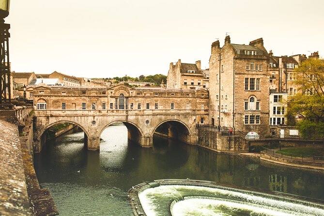 2-Day Windsor, Stonehenge, Bath & Oxford Tour Including Admission - Bath after dark, then Bath in the morning