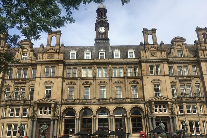 2 Hour Leeds Highlights Walking Tour - Thornton’s Arcade and the beauty of covered shopping streets