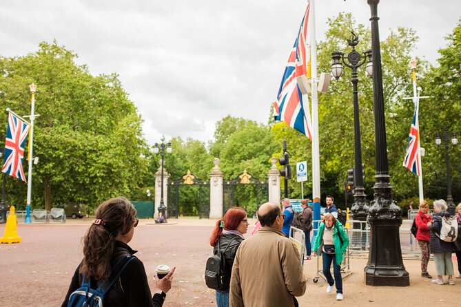 3-Hour Private Guided Walking Tour of London - A quick look at 10 Downing Street