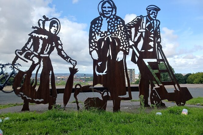 3 Hours Football Stadiums E-Bike Tour in United Kingdom - Stanley Park and the Everton story at Goodison Park