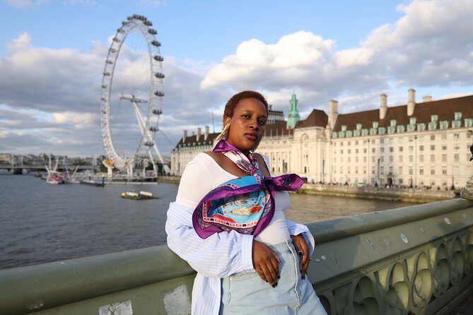60-Minute Private Photoshoot Tour near Bigben and London Eye - Big Ben: your first major backdrop