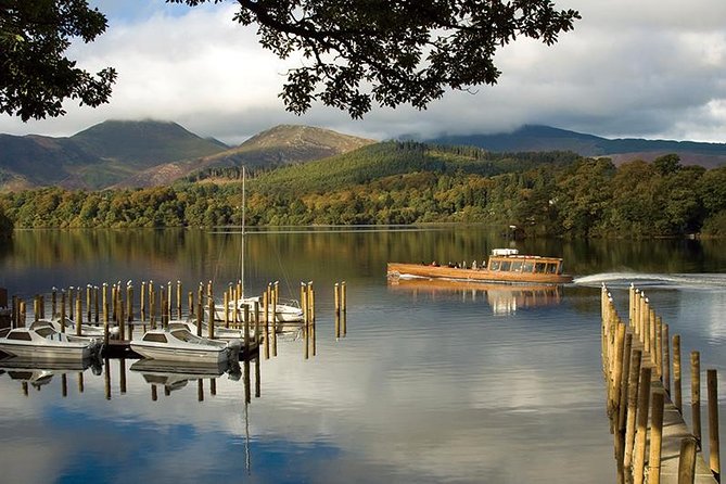 7 Day Tour Exploring England and Scotland starting from London - Gretna Green and the Lake District add romance and nature