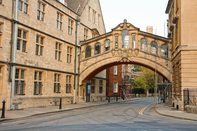 90 Minute Classic Walking Tour of Oxford - From the Bodleian Library to Christopher Wren