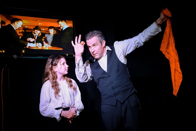 90 Minute Family Close-Up Magic and illusionism Show in Blackpool - Finding the central Blackpool venue