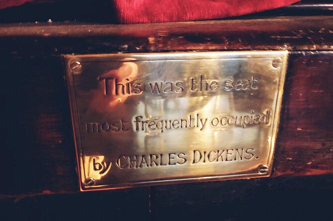 A Christmas Carol and Charles Dickens Old London Walking Tour - How much walking should you expect?