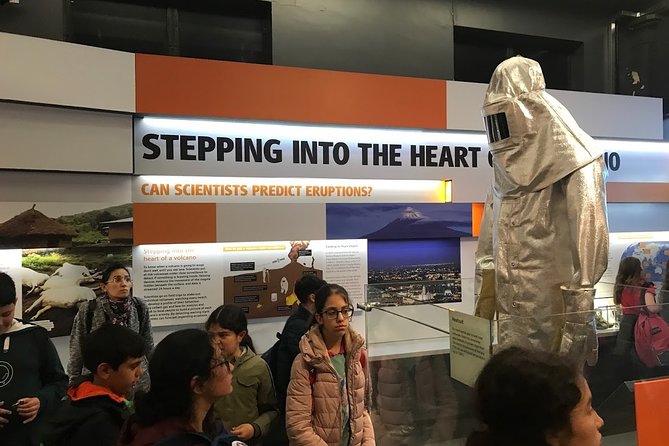 A Day at the Museum - Natural History Museum London - Price and the value of a private group