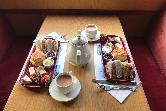 Afternoon Tea Cruise in North Yorkshire - Snaygill and the story behind the waterway
