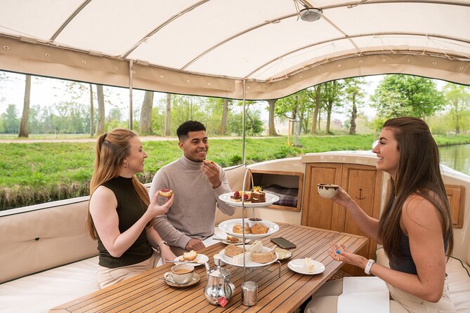 Afternoon Tea Sightseeing River Cruise in Oxford - Practical details that shape the experience