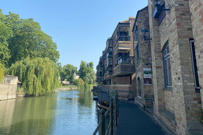 An Audio Guide to Cambridge's Hidden Histories and Rivalries - Why this Cambridge audio walk works well