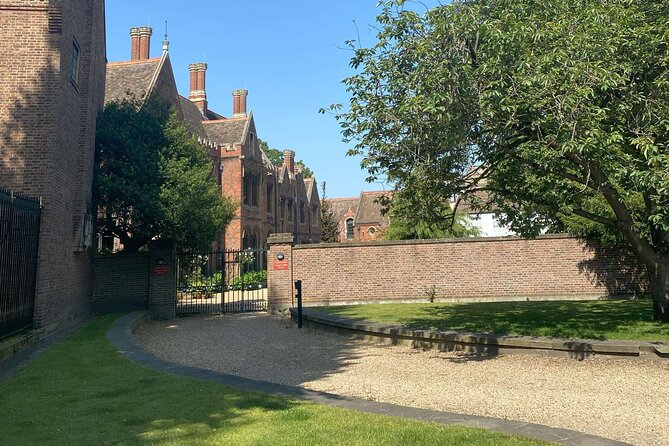An Audio Guide to Cambridge's Hidden Histories and Rivalries - Starting at King’s College and King’s Parade