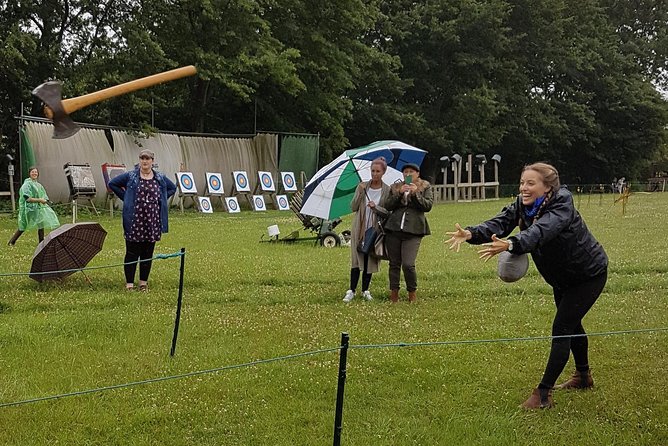 Axe Throwing Session - One Hour - Key points before you book