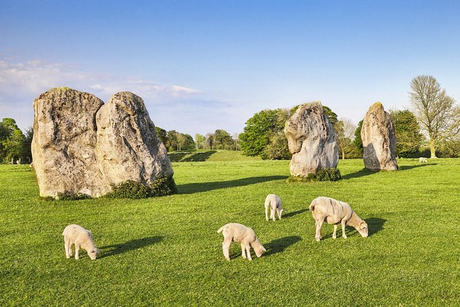 Bath, Avebury and Lacock Village Small-Group Day Tour from London - Making the most of two hours in Bath