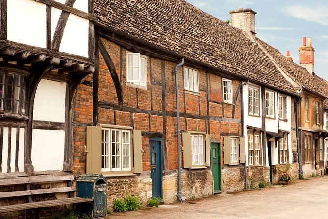 Bath, Avebury and Lacock Village Small-Group Day Tour from London - Avebury’s giant prehistoric stone circle