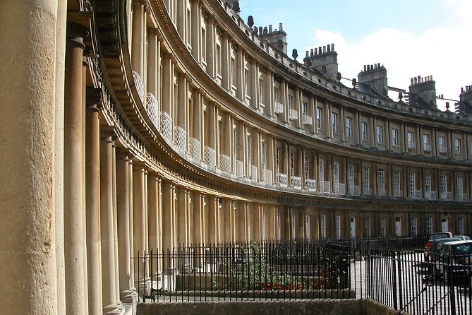 Bath Private Family Tour With Bath University Guide - Key points at a glance