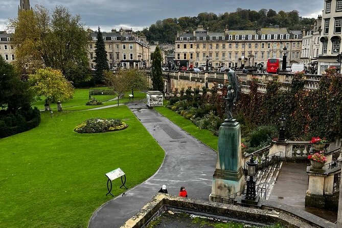Bath Self-Guided Private Tour - The Circus, Gay Street, and No. 1 Royal Crescent
