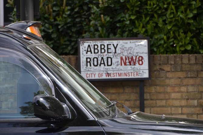 Beatles Fab 4 London Taxi Tour - What this private Beatles tour actually gives you