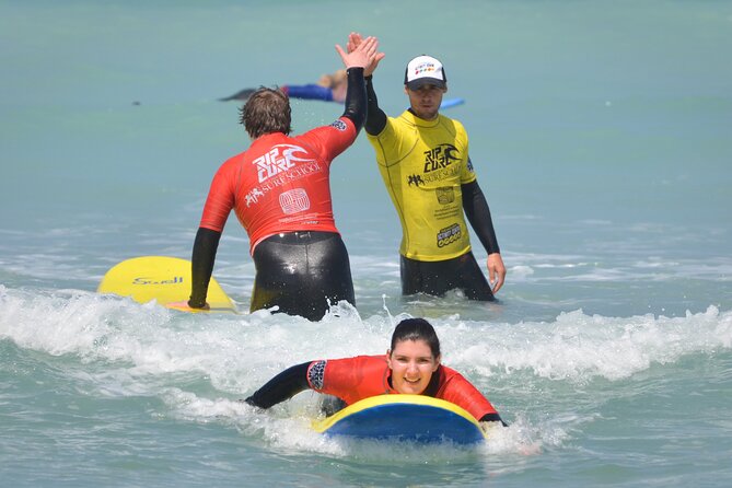 Beginner Surf Lesson in Newquay, Cornwall - Getting your first stand-up attempt right