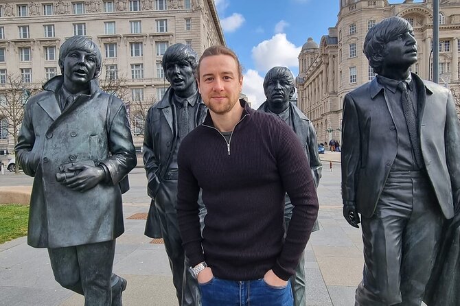Bespoke Beatles Private Tour in Liverpool - John Lennon’s childhood home at Mendips