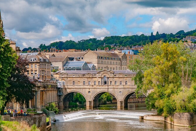 Best of Bath Walking Tours - Georgian Tour - Queen Square, where the Georgian plan begins