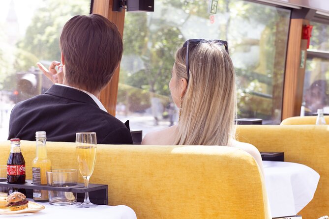Best of London by LE GRAND - London's Luxury Bus Tour - Piccadilly Circus, Soho, and Chinatown