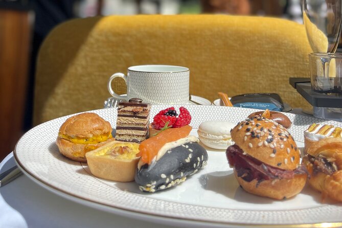 Best of London by LE GRAND - London's Luxury Bus Tour - Why the double-decker bus changes the view
