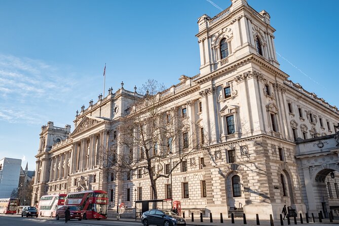 Bike Tour of London - Top Attractions with Private Guide - The Tower of London, London Bridge, and the Monument