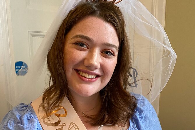 Birmingham Gangs Nighttime Historical Walking Tour with Pub Stops - Burlington Arcade and the skinhead gang story