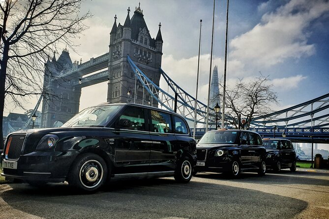 Black Cab Tour of London - Premium Sightseeing Taxi Tour - Southwark Bridge and the old South Bank