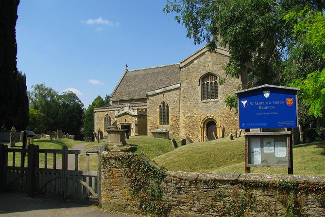 Blenheim Palace Tour and The Cotswolds Day Trip from London - Bampton and the Downton Abbey connection