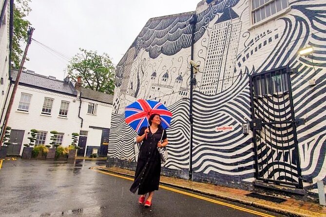 Blogger's London: Notting Hill + Instagram Reels - A short refuel stop and the route toward the mews
