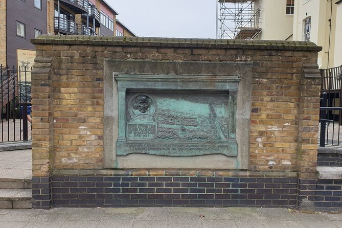 Booze, Brothels & The Bard: A Walking Tour of London's Bawdy Borough - Why Southwark makes such a good walking tour setting