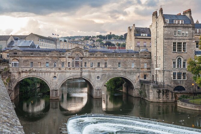 Bridgerton’s Filming Locations in Bath Audio Guide - The Royal Crescent, the route’s grandest view