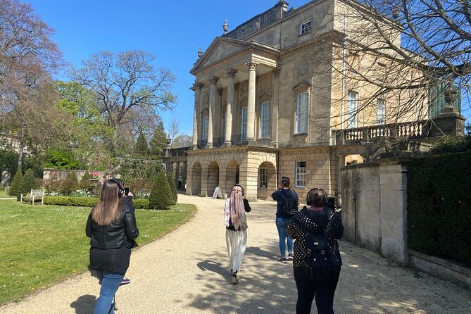 Bridgerton Tour and Bath City Highlights with Music - Lady Danbury’s home and the filming streets