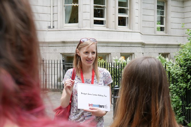 Bridget Jones Walking Tour of Locations - Starting at Temple Station and Middle Temple Hall