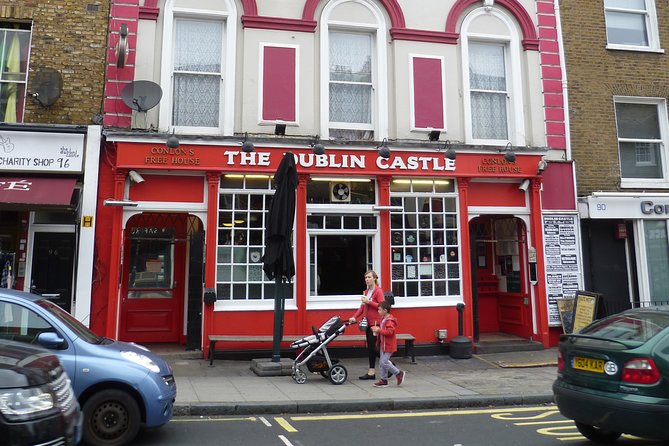 Britpop Camden: A Self-Guided Audio Tour in London - The Good Mixer, Blur, Oasis, and the jukebox