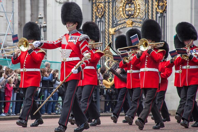 Buckingham Palace, Changing of the Guard & Thames Boat Ride - Key points to know before booking