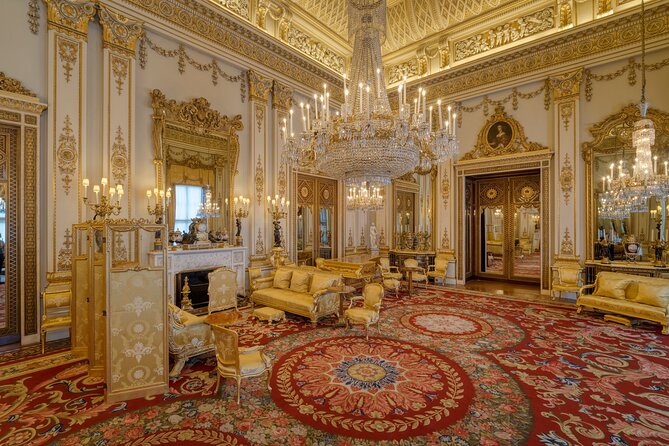 Buckingham Palace Entrance Ticket & British Royalty Guided Tour - Practical tips for a smoother visit