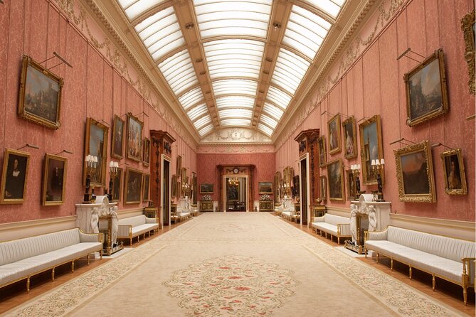Buckingham Palace: Official State Rooms Entry Ticket - Entering Buckingham Palace for a rare summer visit