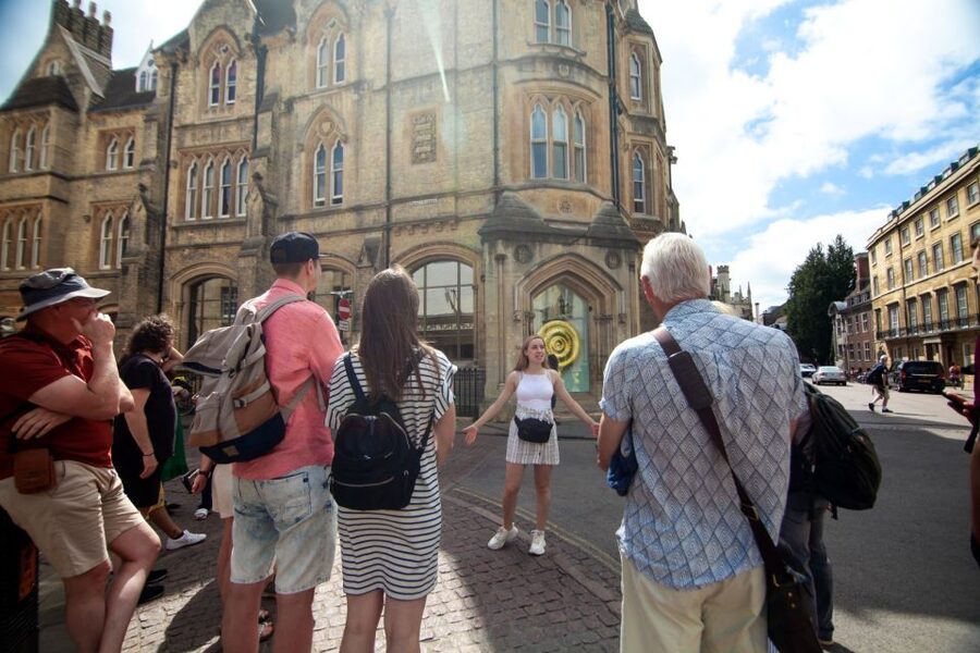 Cambridge: 2-Hour Private University Walking Tour - Trinity College gate and the Henry VIII mystery