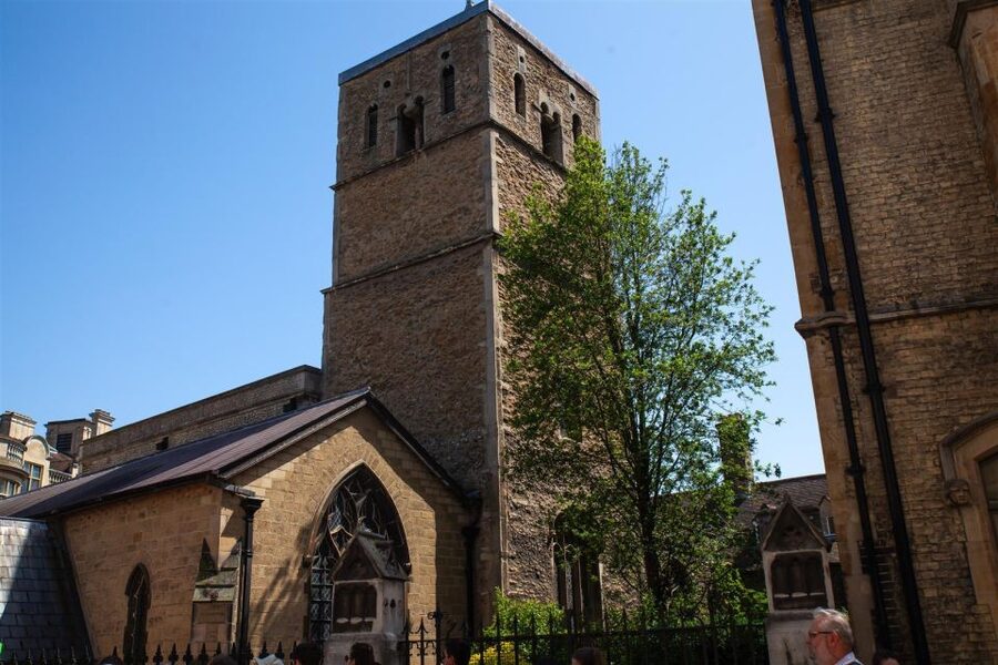 Cambridge: 2-Hour Private University Walking Tour - Seeing Cambridge through a student’s eyes