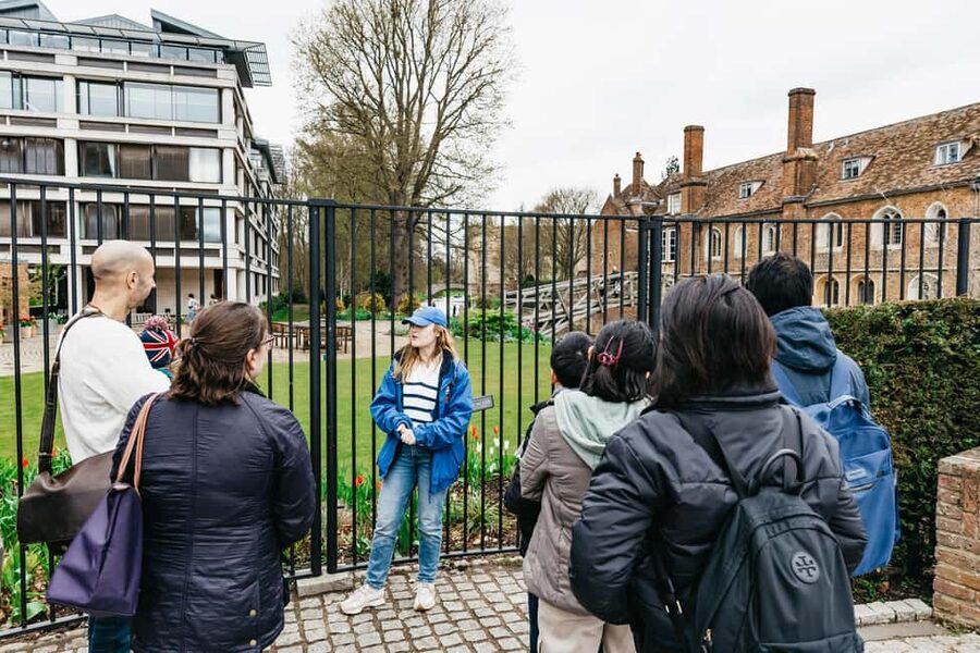 Cambridge: Alumni-Led Walking Tour w/ King's College Option - What $26.93 buys you