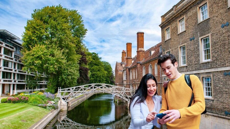 Cambridge: City Walking Tour & Exploration Game - Starting at Great St Mary’s Church