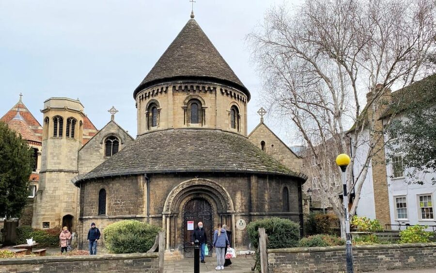 Cambridge: City Walking Tour & Exploration Game - Is $37 Good Value for Five People?
