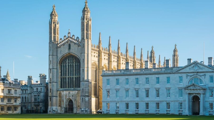 Cambridge: City Walking Tour & Exploration Game - Who Will Enjoy This Cambridge Quest Most?